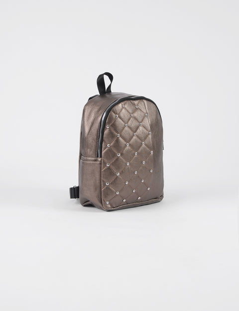 Mochila con tachas