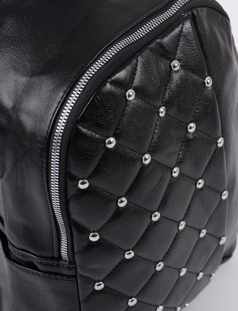 Mochila con tachas
