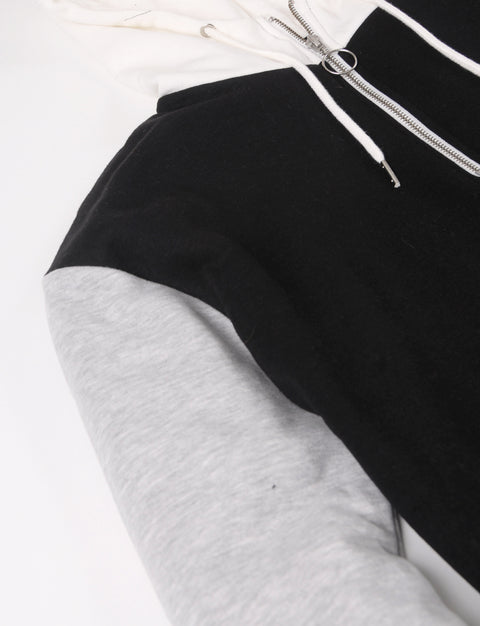 Sweater con capucha