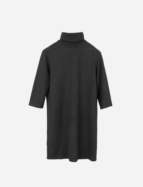 Sweater cuello alto manga corta