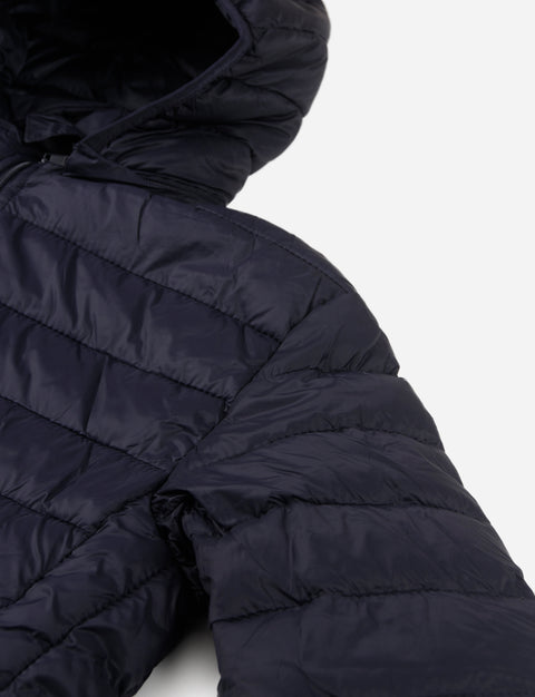 Campera capitoneada con capucha